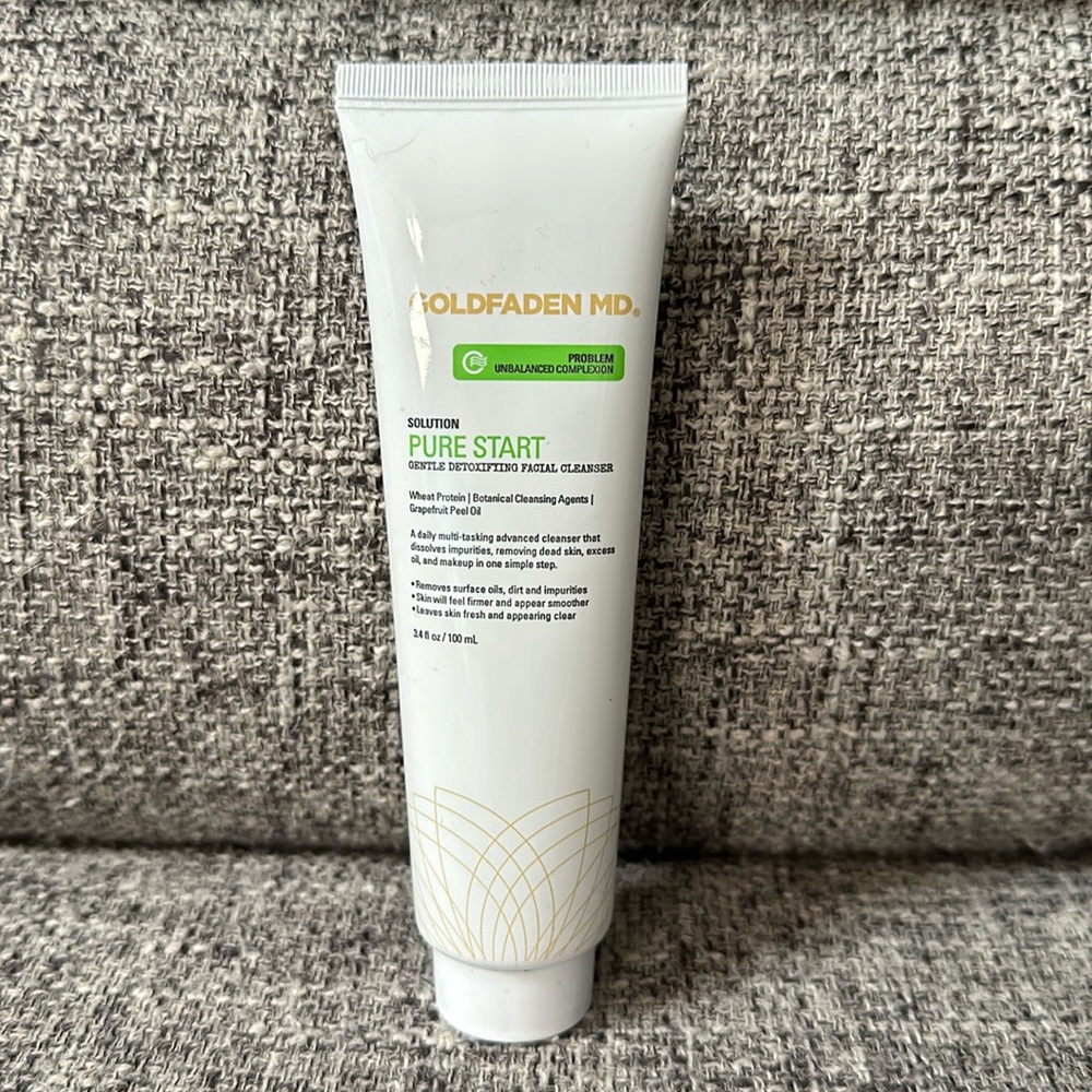 GOLDFADEN MD Pure Start Detoxifying Facial Cleanser
